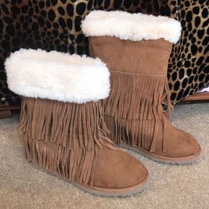 Steve Madden fringed boots new in the box!
